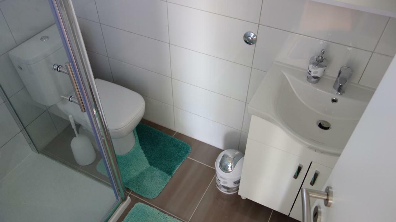 Stancija Vergotini Apartment Пореч Екстериор снимка