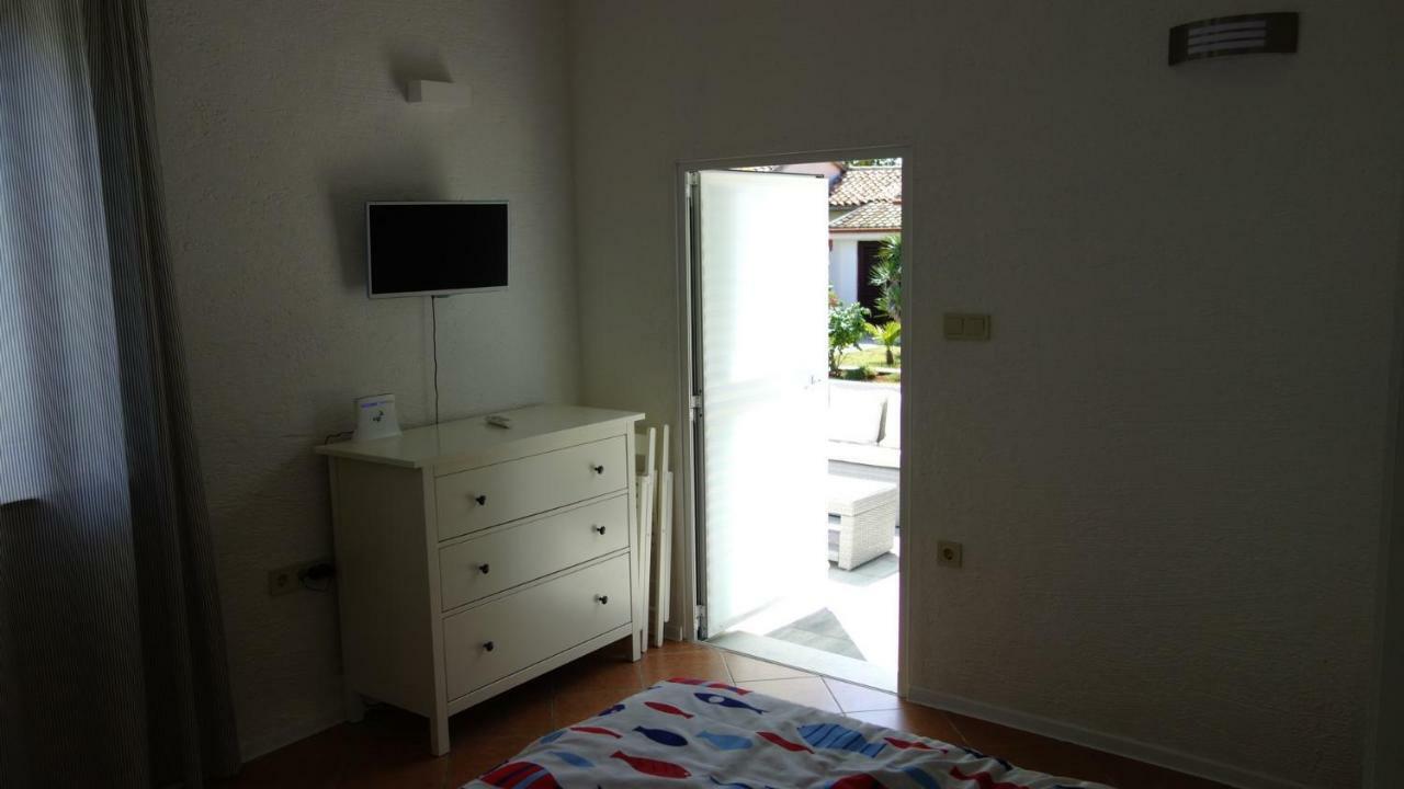 Stancija Vergotini Apartment Пореч Екстериор снимка